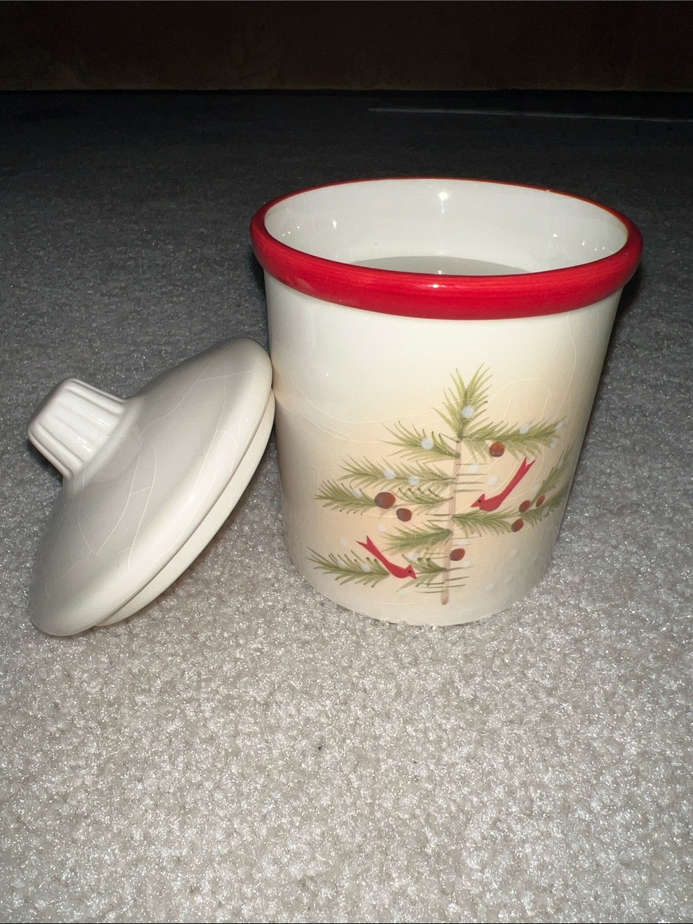 Hallmark White Ceramic Candle Jar with Cinnamon Scent- NWT